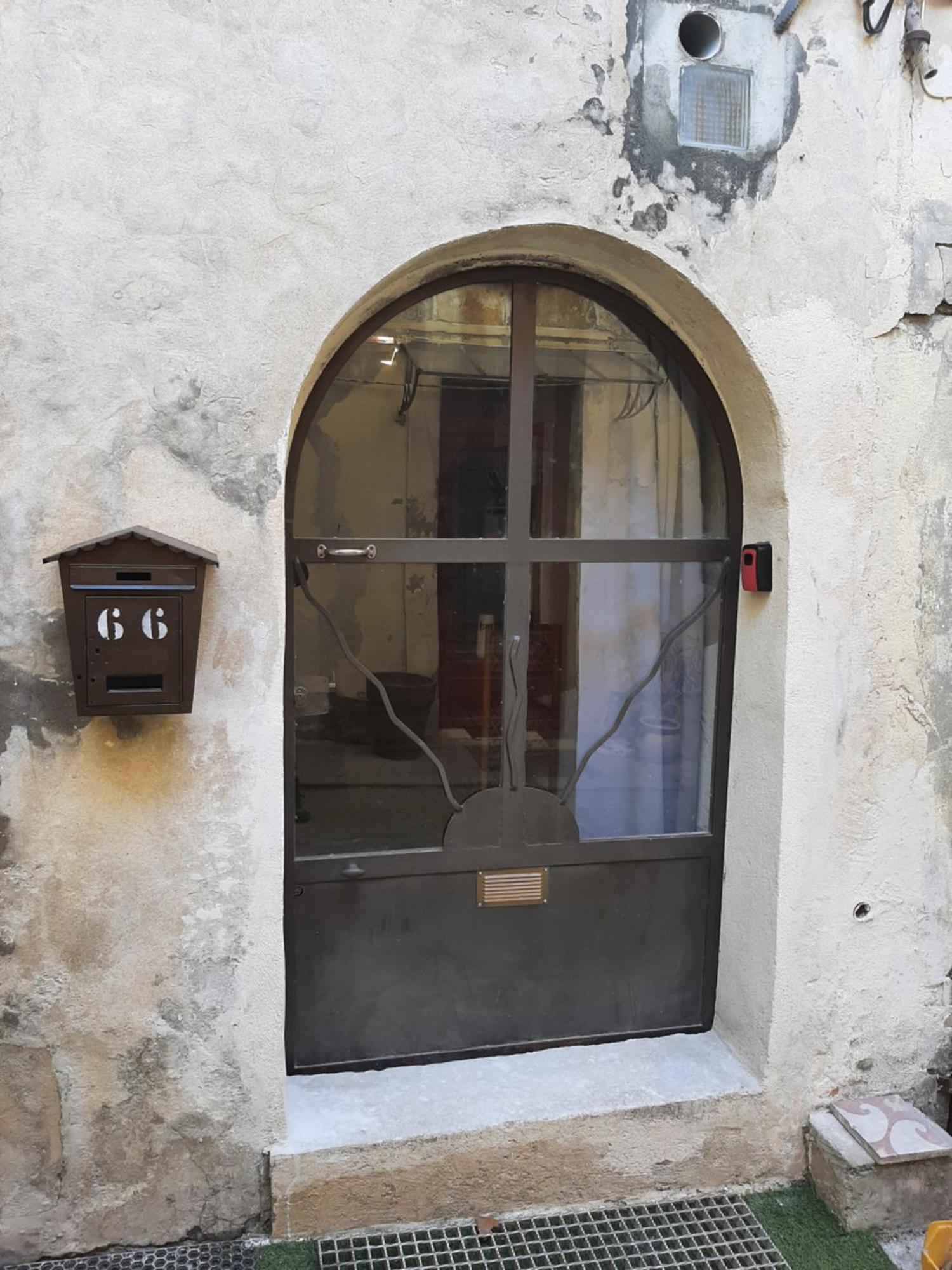 Apartamento L Oustau Des Arenes Arlés Exterior foto